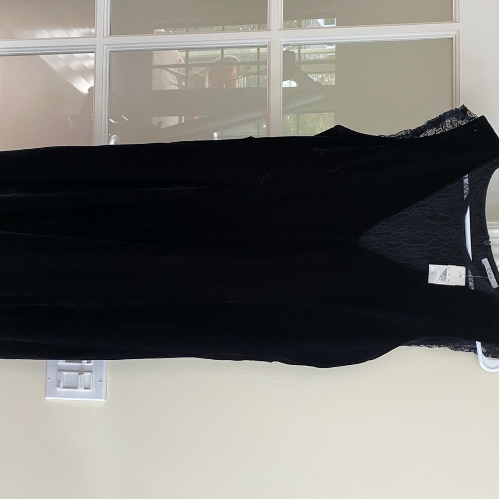 Black Velvet Dress with Lace Neckline - Picture 2 of 6